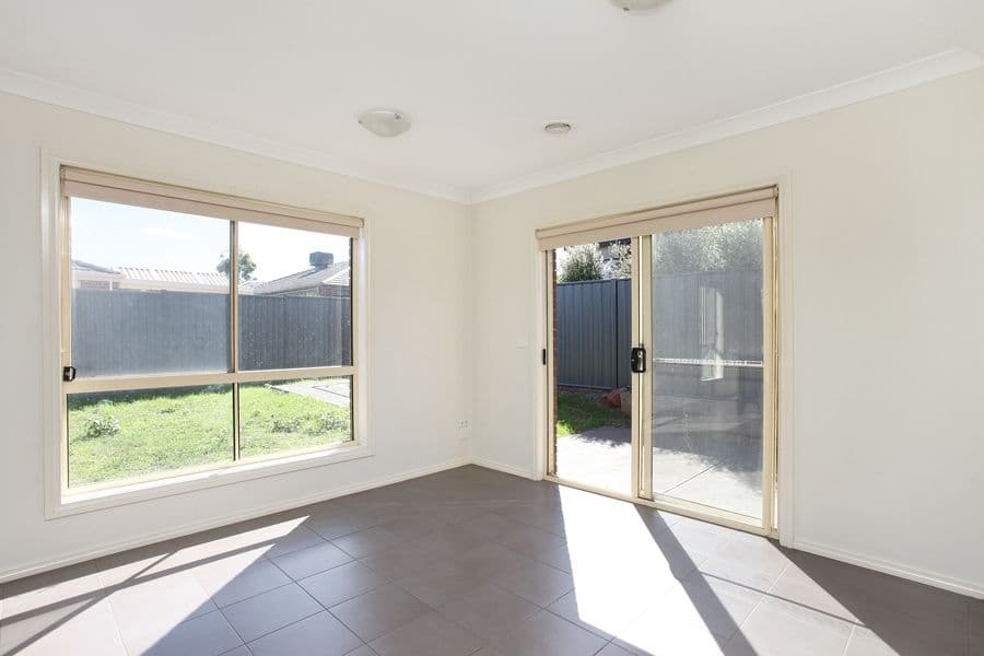 6 Amadeus Street, WYNDHAM VALE VIC 3024, Wyndham Vale - Thumbnail 4
