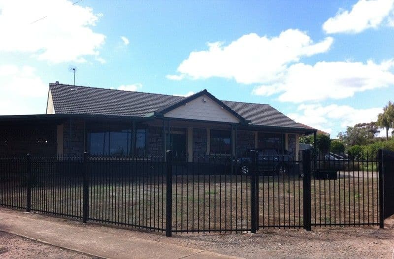 1 Myrtle Grove, CLOVELLY PARK SA 5042, Clovelly Park - Image 1