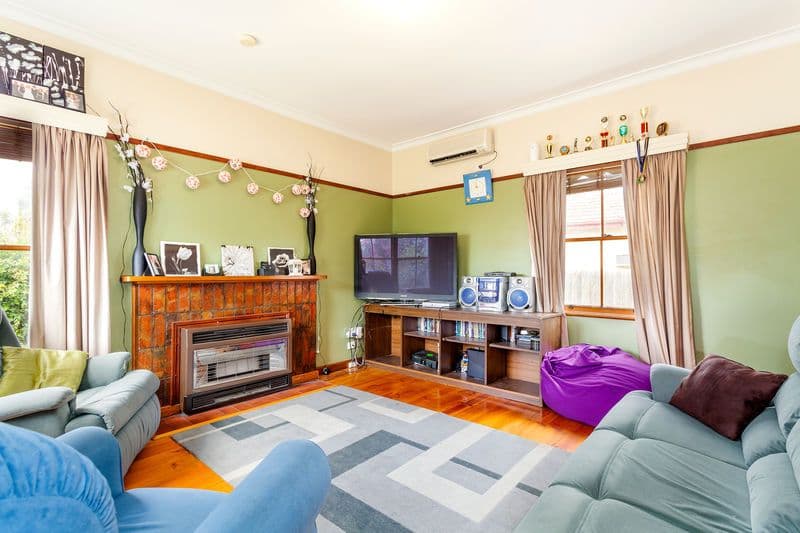 19 McNeill Avenue, EAST GEELONG VIC 3219, East Geelong - Thumbnail 6