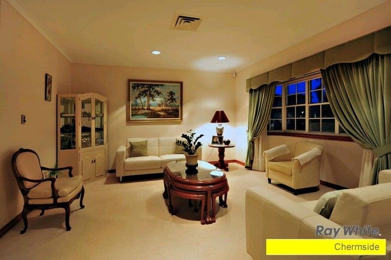 2 Quaver Court, BRIDGEMAN DOWNS QLD 4035, Bridgeman Downs - Thumbnail 5