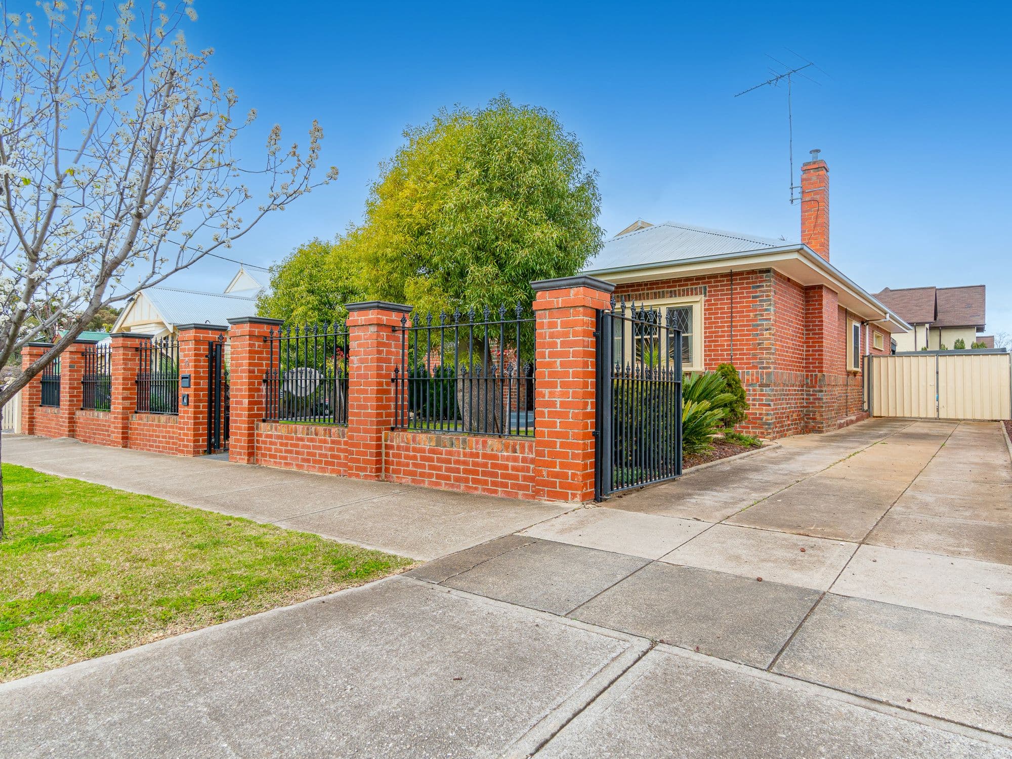 19 Lerderderg Street, Bacchus Marsh VIC 3340, Bacchus Marsh - Thumbnail 2