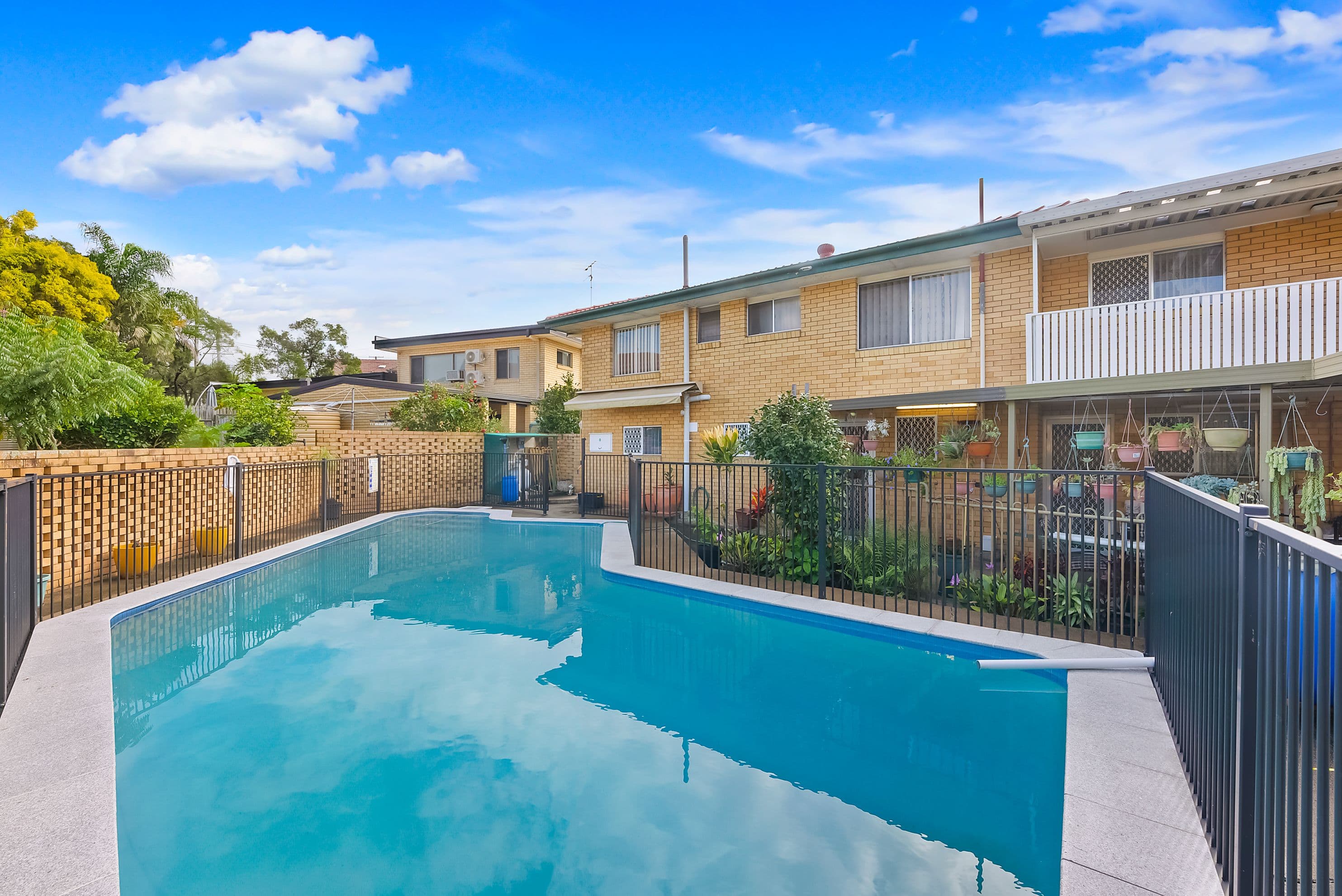 3 Larwood Street, Upper Mount Gravatt QLD 4122, Upper Mount Gravatt - Thumbnail 2