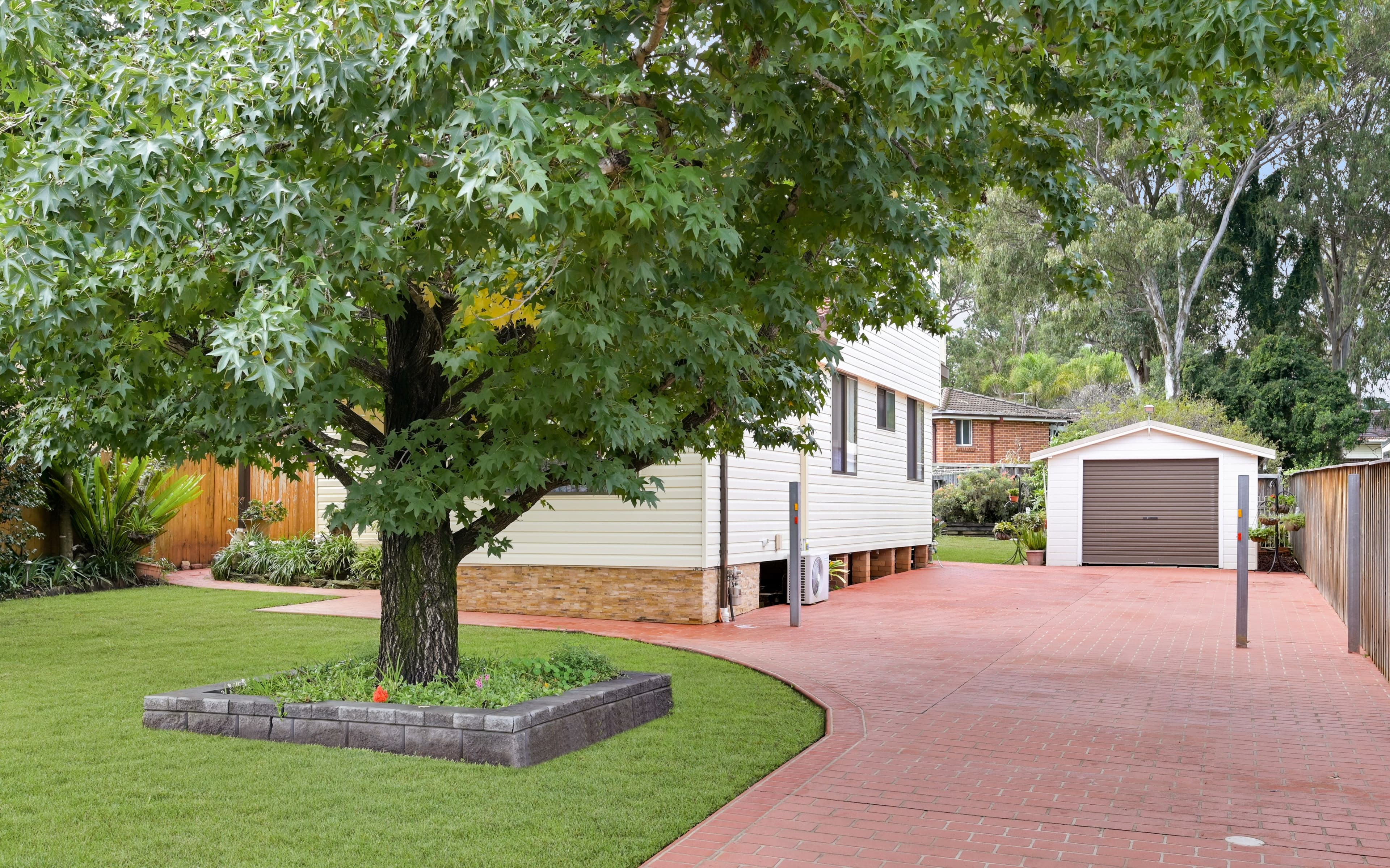 5 Hurlstone Avenue, Glenfield NSW 2167, Glenfield - Thumbnail 3