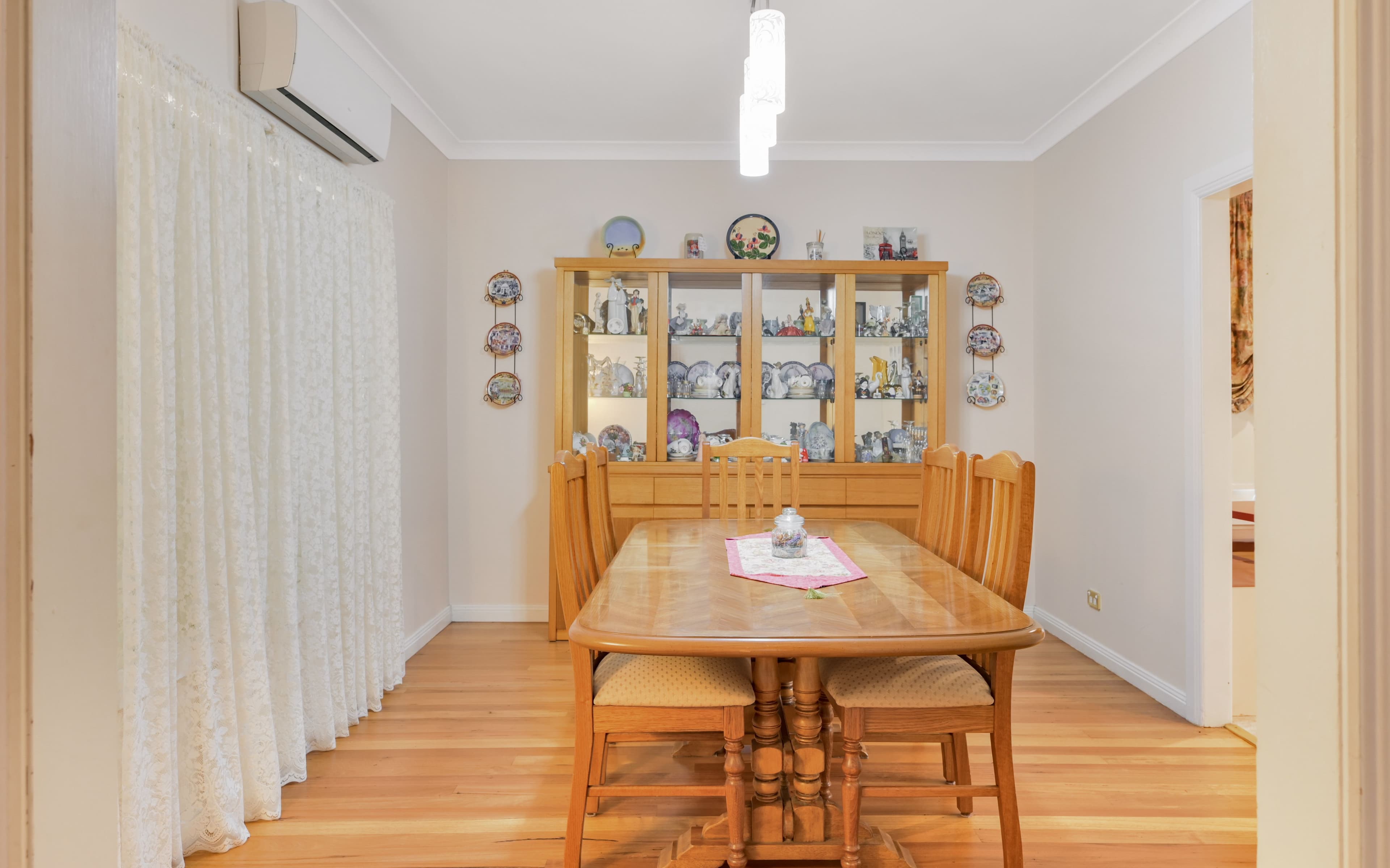 5 Hurlstone Avenue, Glenfield NSW 2167, Glenfield - Thumbnail 5
