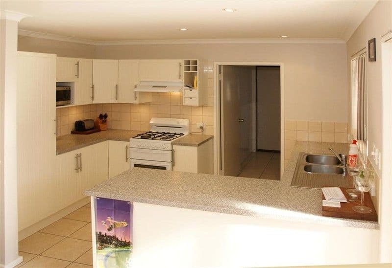 7 Wythburn Avenue, BALGA WA 6061, Balga - Thumbnail 3