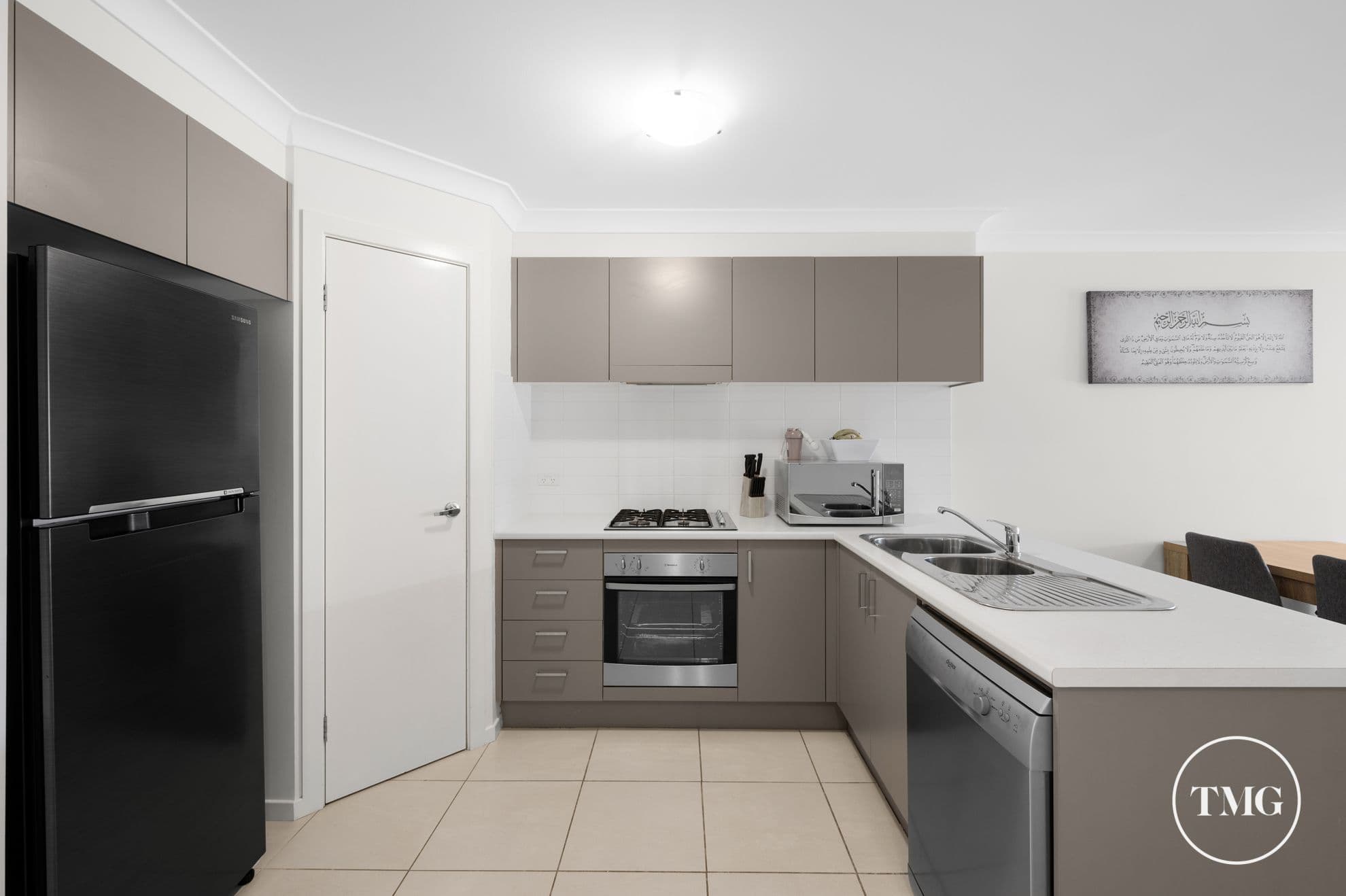 53 Lowe Avenue, BARDIA NSW 2565, Bardia - Thumbnail 2