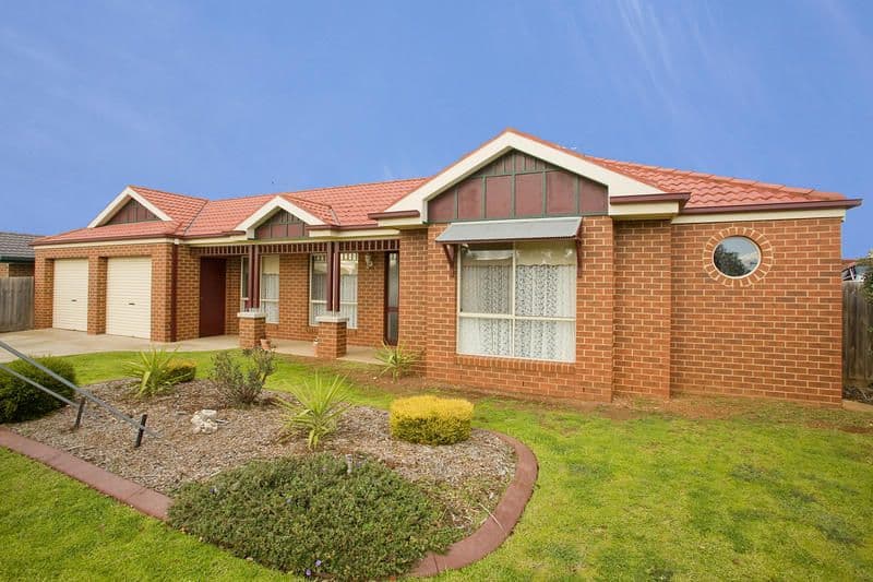 12 Canterbury Road East, LARA VIC 3212, Lara - Image 1