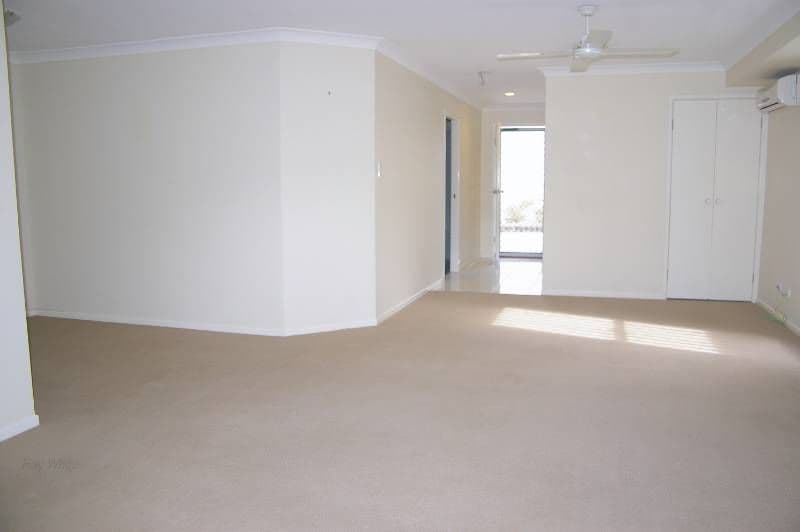 14  LIPSCOMBE Road, DECEPTION BAY QLD 4508, Deception Bay - Thumbnail 3