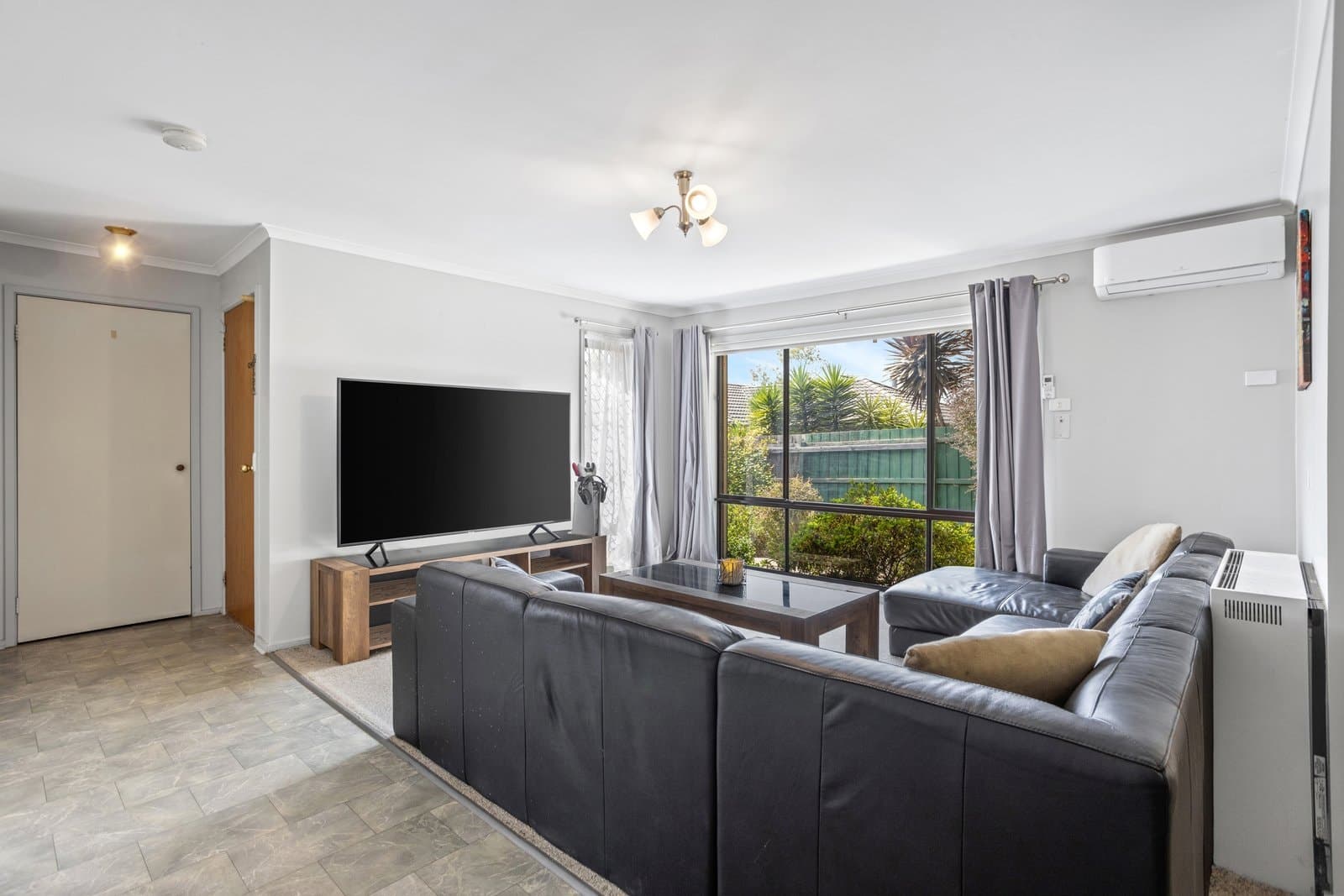 14 Metcalfe Drive, Romsey - Thumbnail 5