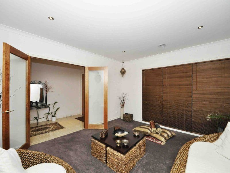 70 Kinglake Crescent, CRAIGIEBURN VIC 3064, Craigieburn - Thumbnail 8