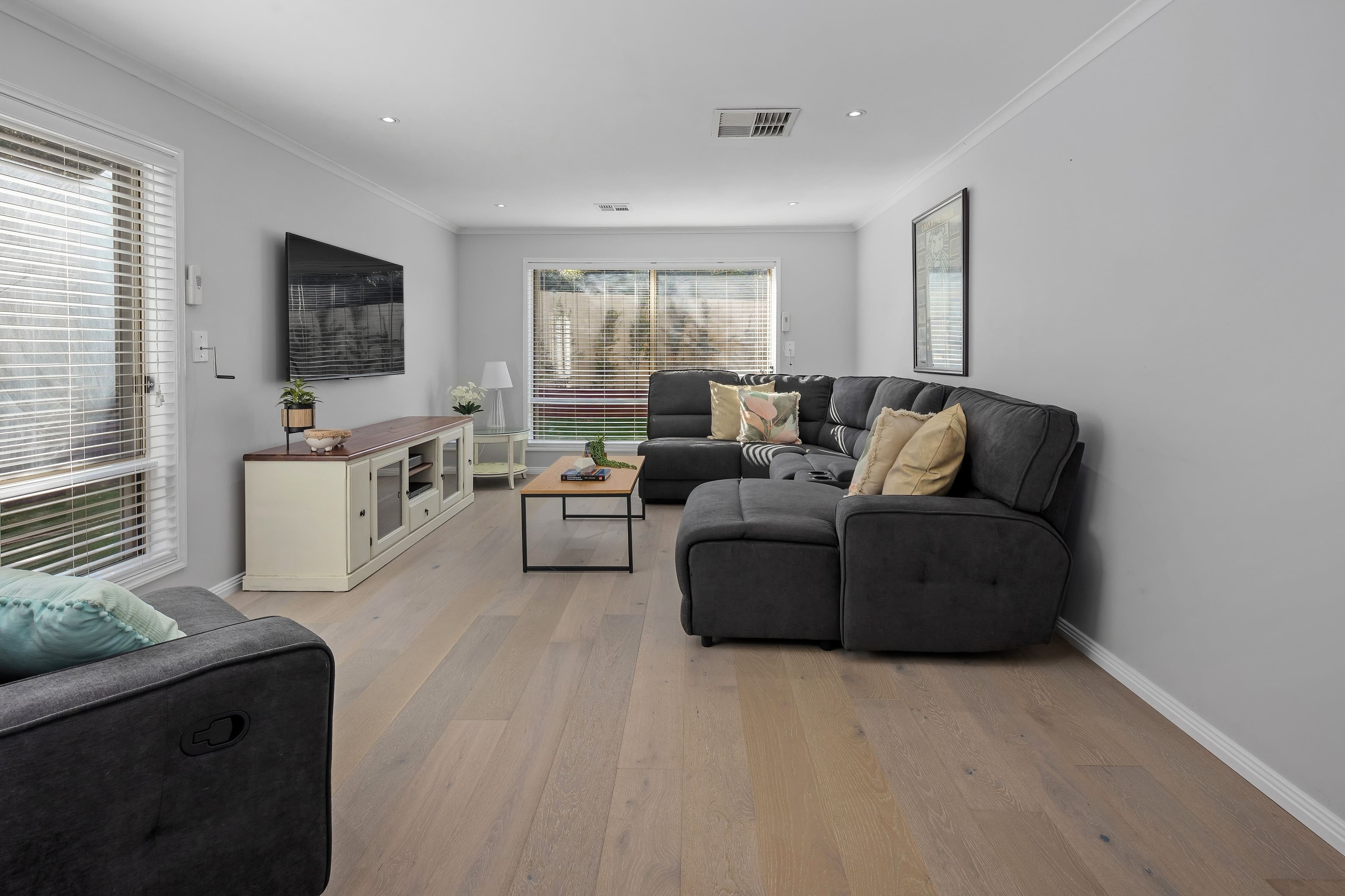 7 Ellabella Court, South Morang VIC 3752, South Morang - Thumbnail 8