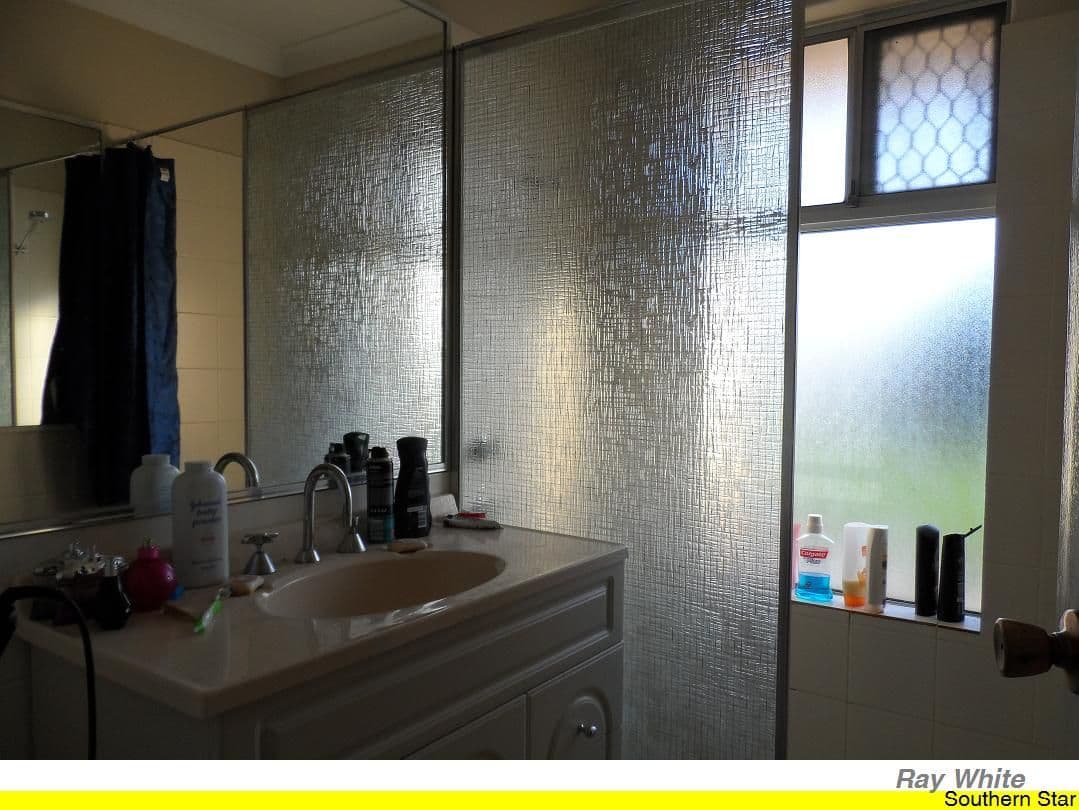 10 Grafham Road, BROOKDALE WA 6112, Brookdale - Thumbnail 2