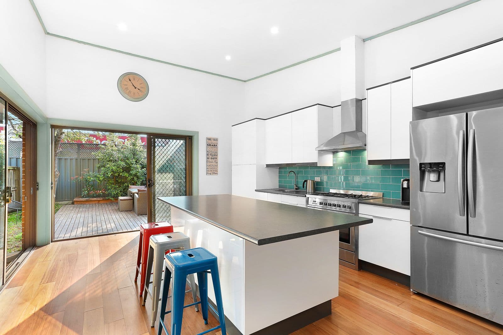1048 Botany Road, Botany - Thumbnail 2