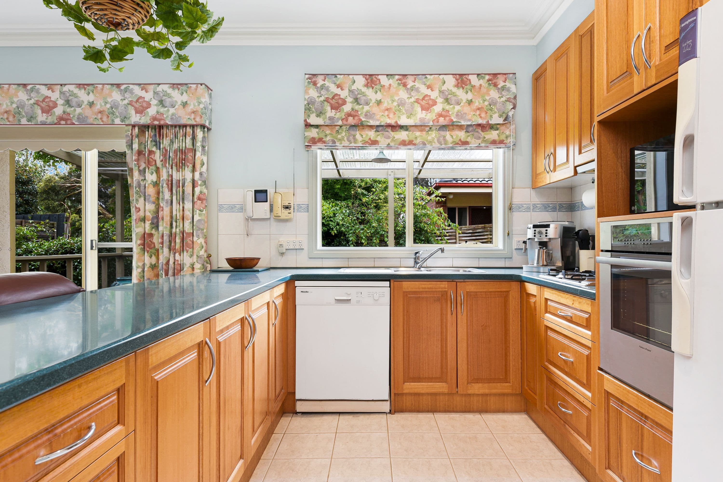 1 Leila Street, Mount Waverley VIC 3149, Mount Waverley - Thumbnail 6