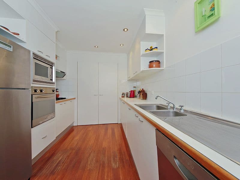 34 Constellation Crescent, MUDGEERABA QLD 4213, Mudgeeraba - Thumbnail 3