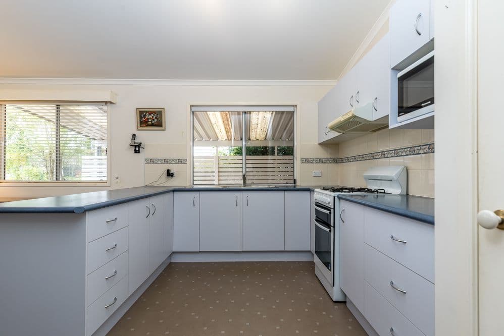 15 Watkin Tench Place, Kincumber NSW 2251, Kincumber - Thumbnail 2