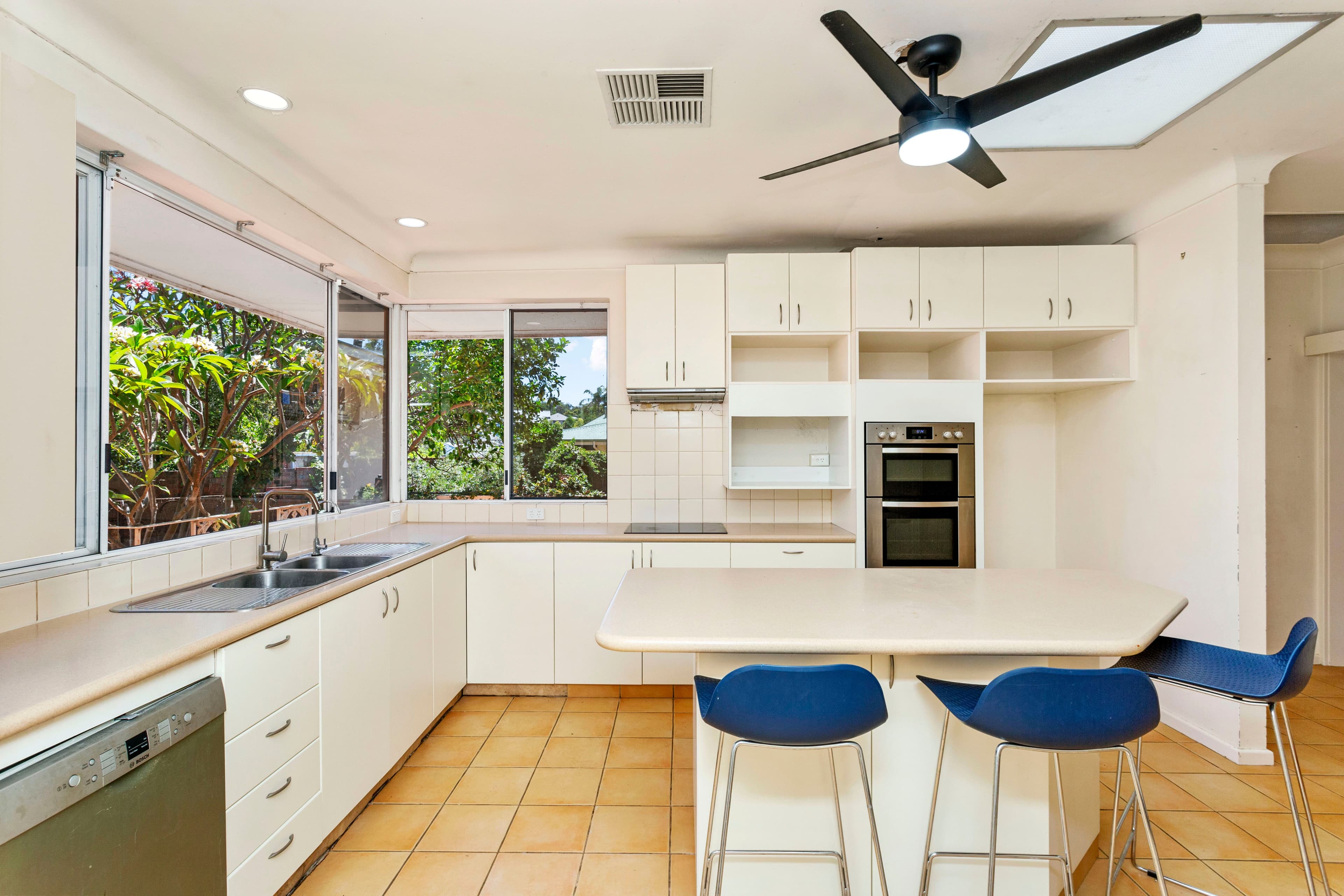 17 Glengariff Drive, Floreat WA 6014, Floreat - Thumbnail 4