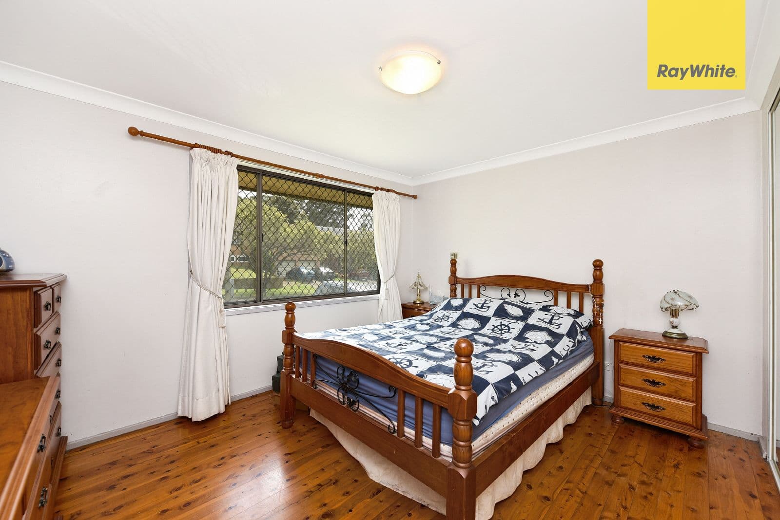 10 Yvonne Cres., Georges Hall NSW 2198, Georges Hall - Thumbnail 8