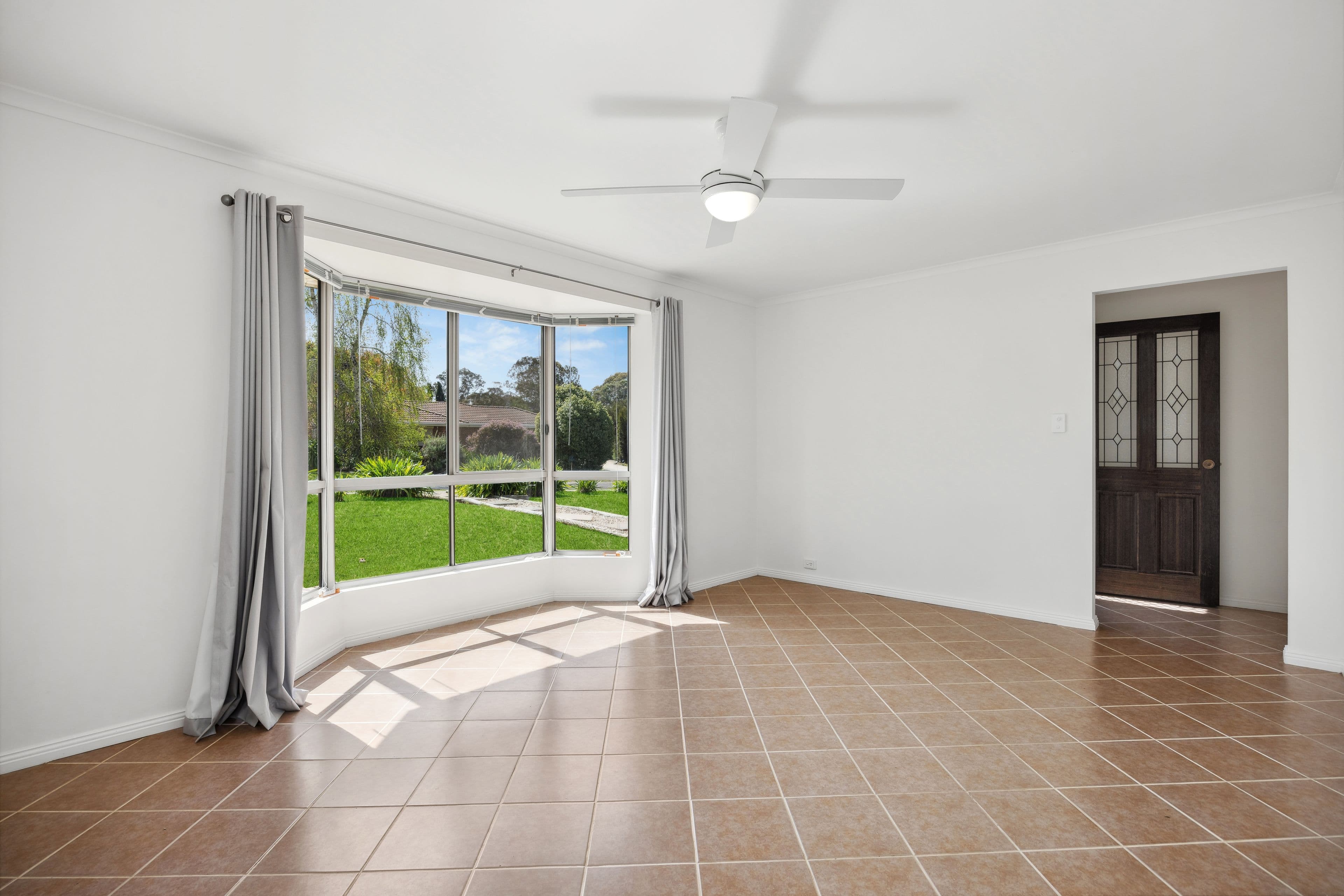 4 Douglas Drive, Mount Barker SA 5251, Mount Barker - Thumbnail 2