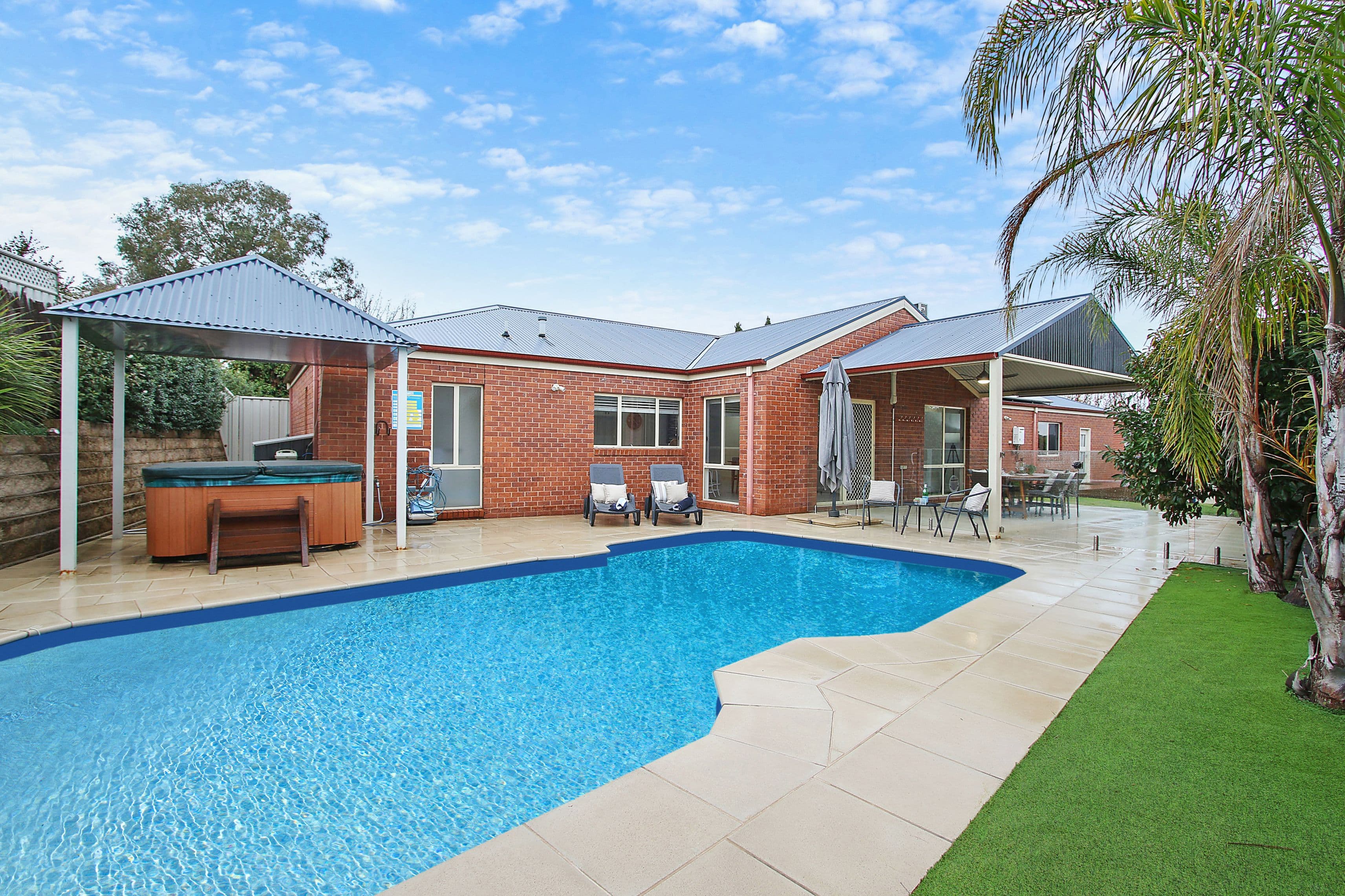 2 Devlin Court, Thurgoona NSW 2640, Thurgoona - Image 1