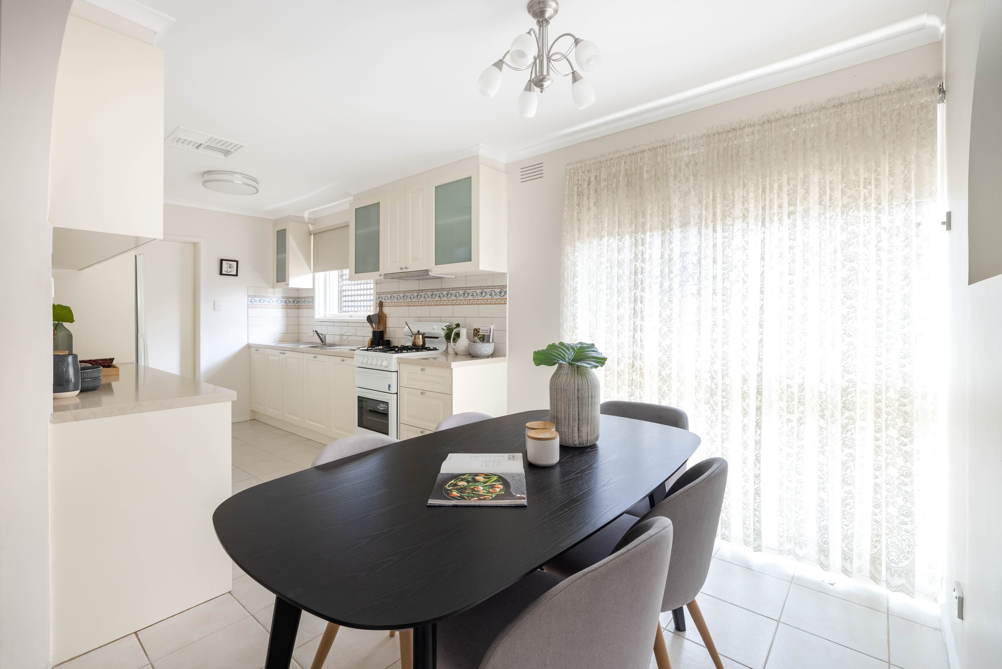 4 Carlisle Court, Campbellfield VIC 3061, Campbellfield - Thumbnail 3