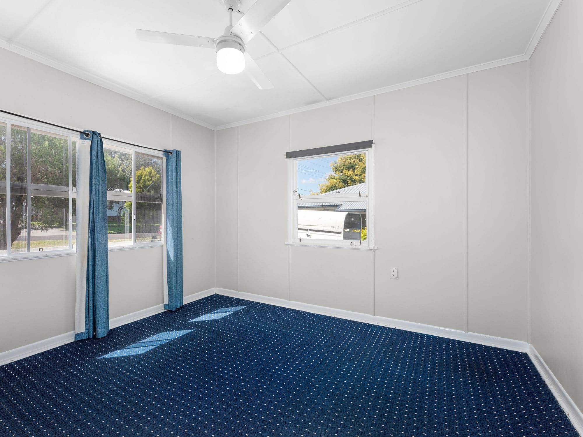 129 Whitehill Road, Eastern Heights QLD 4305, Eastern Heights - Thumbnail 8
