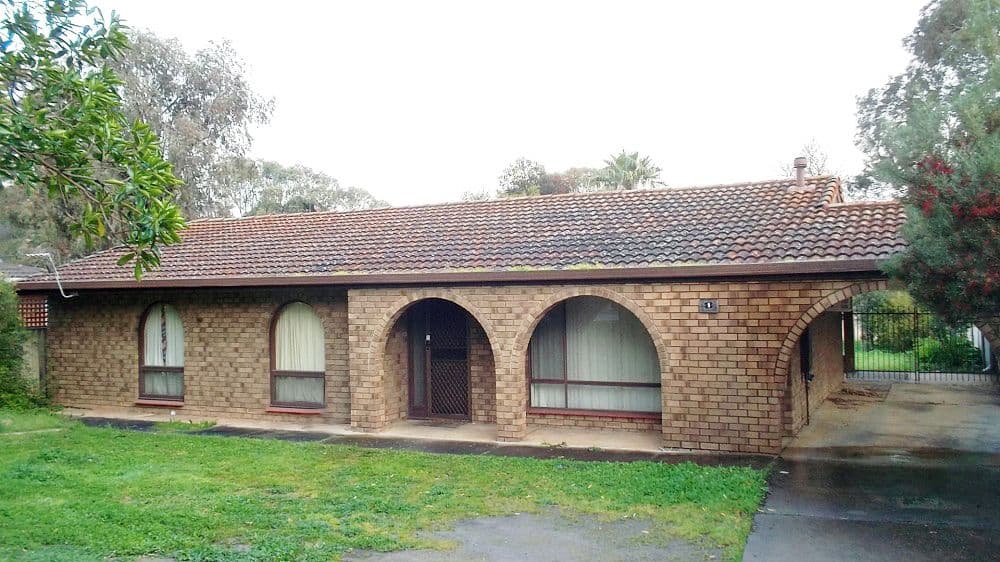 9 Taylors Avenue, Morphett Vale SA 5162, Morphett Vale - Image 1