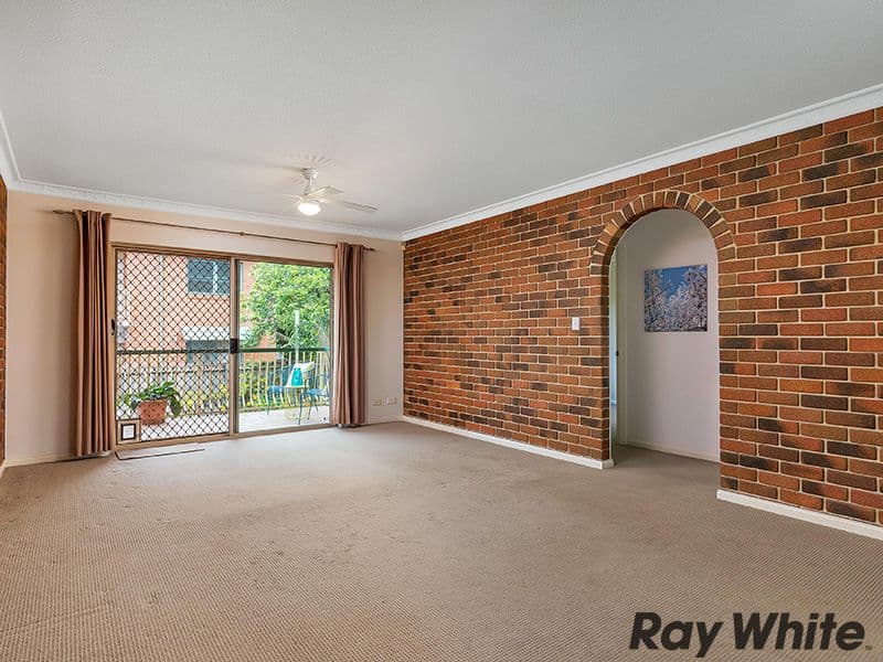 20 Parkhill Street, Chermside QLD 4032, Chermside - Thumbnail 2