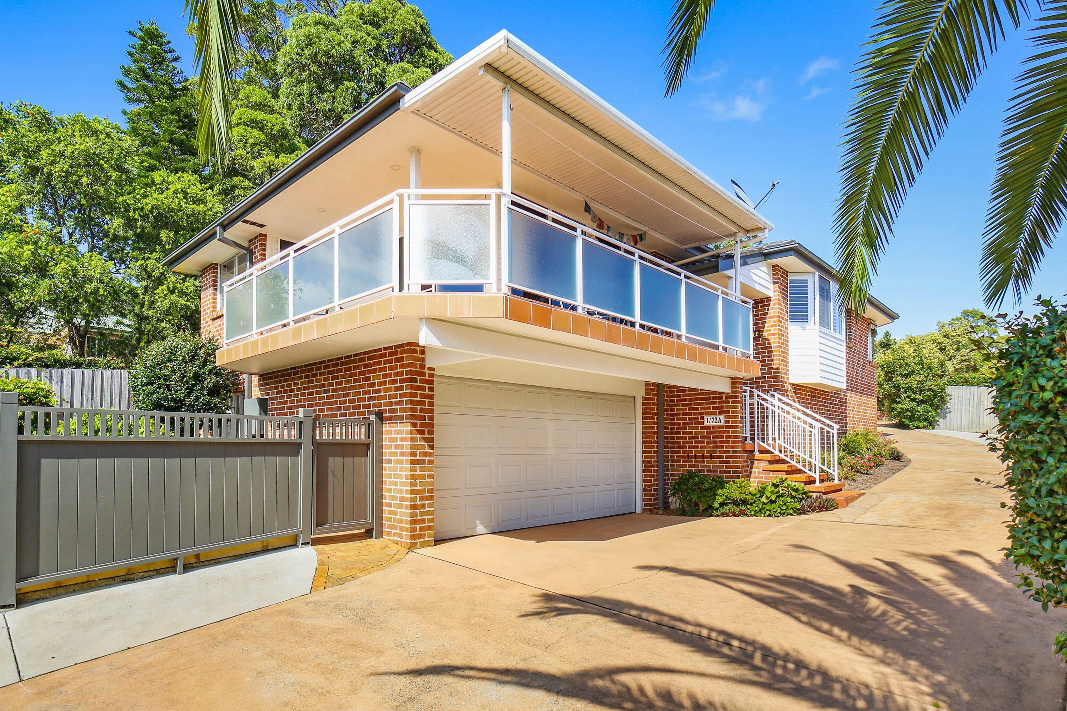 72 View Parade, Saratoga - Image 1