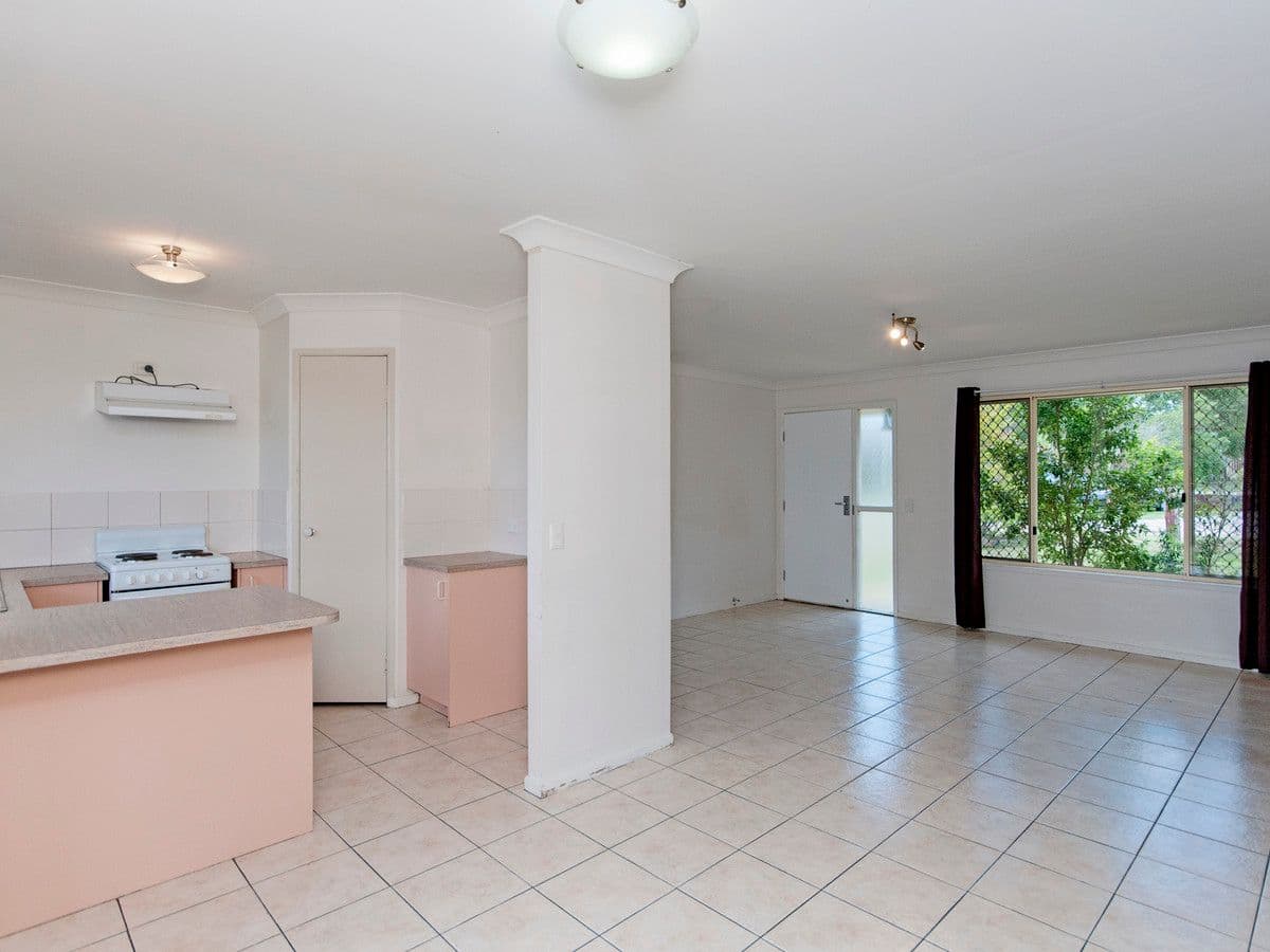 11 Falvey Crescent, GOODNA QLD 4300, Goodna - Thumbnail 4