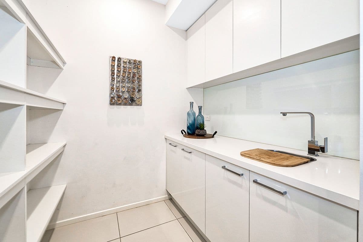 21 Strikeline Crescent, Clyde North VIC 3978, Clyde North - Thumbnail 7