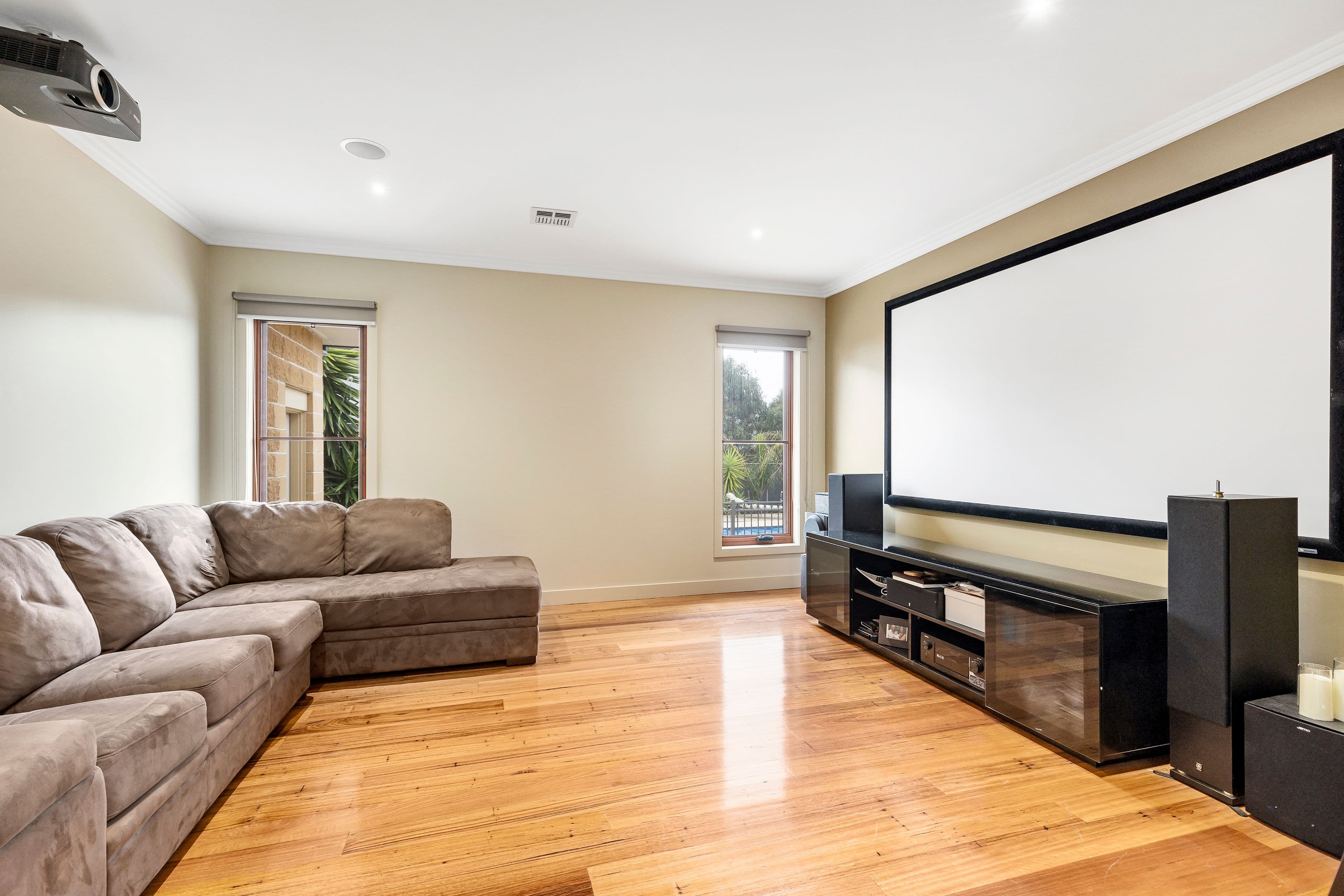 39 Highgrove Drive, Sunbury VIC 3429, Sunbury - Thumbnail 6