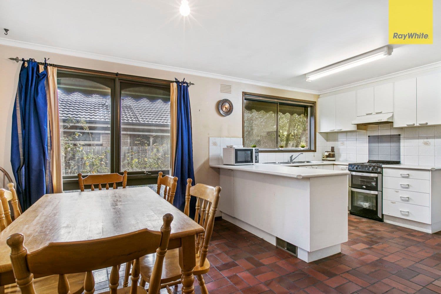 53 Mansfield Street, Berwick VIC 3806, Berwick - Thumbnail 3