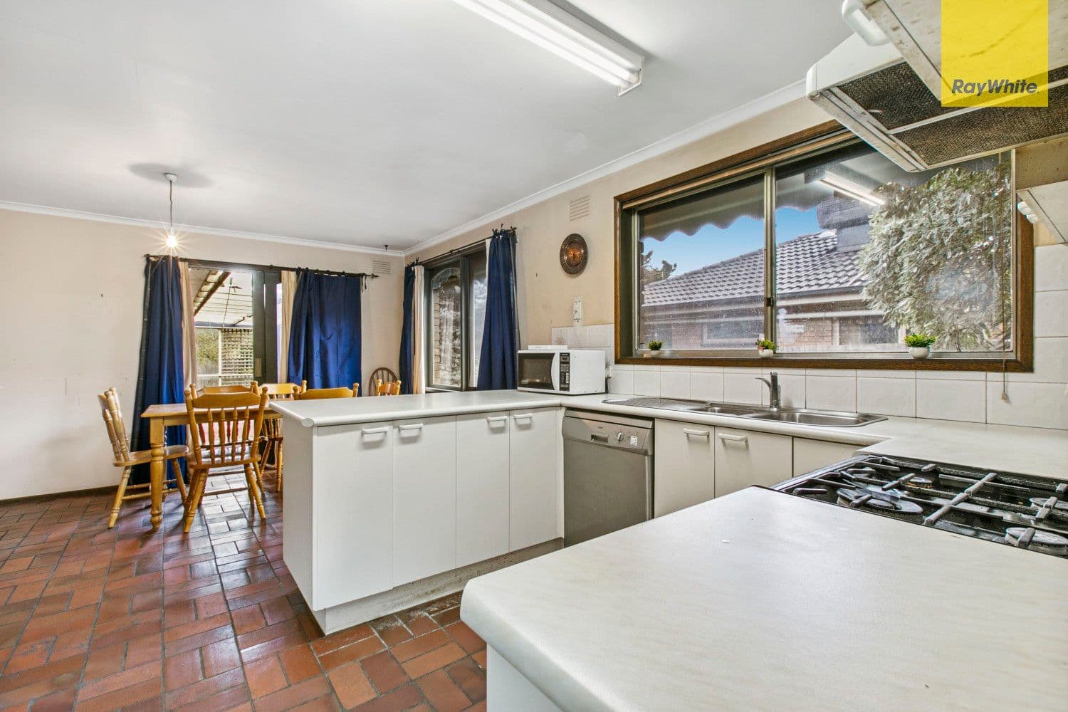 53 Mansfield Street, Berwick VIC 3806, Berwick - Thumbnail 4