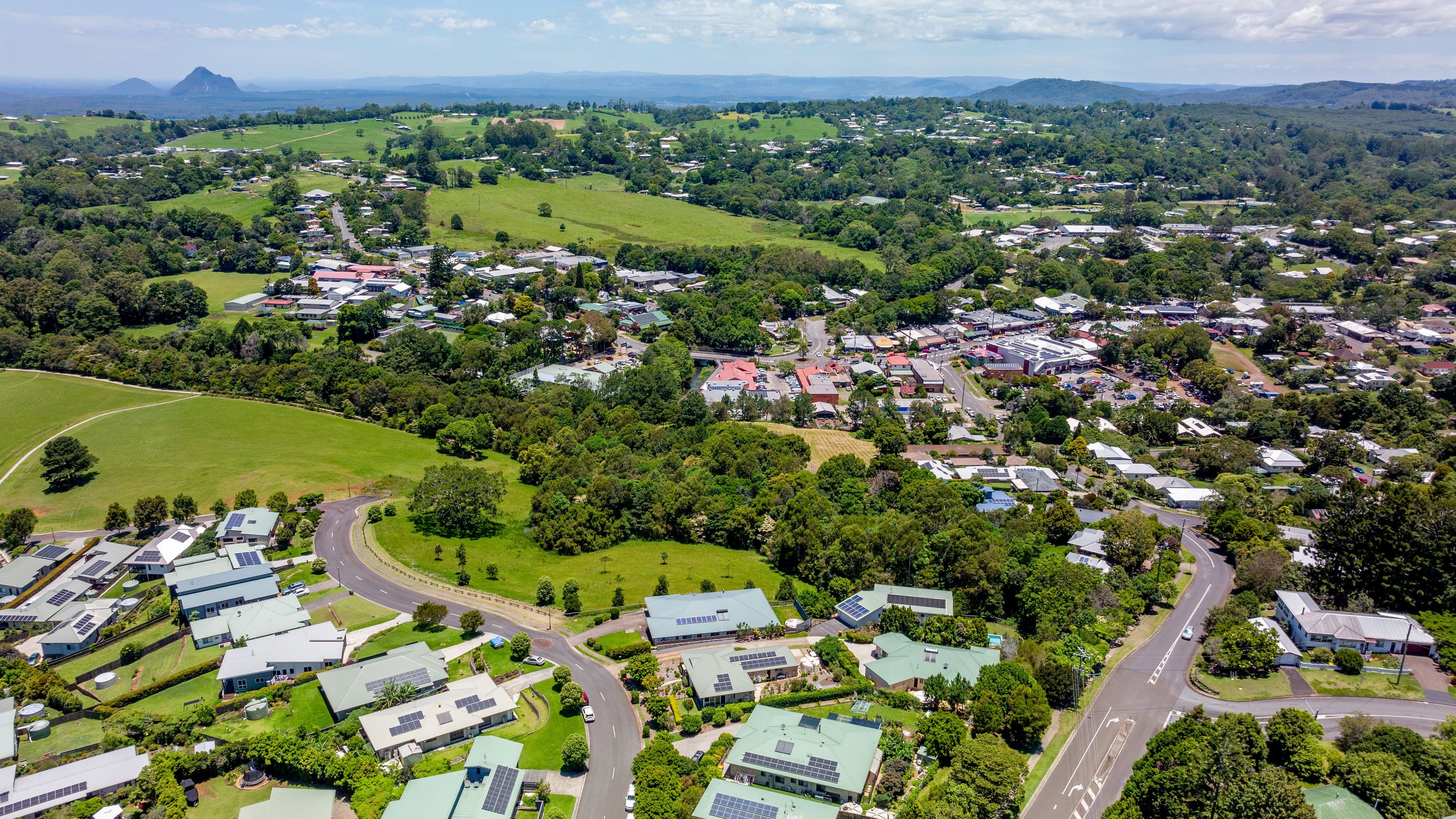 8 Greenhills Esplanade, Maleny QLD 4552, Maleny - Image 1