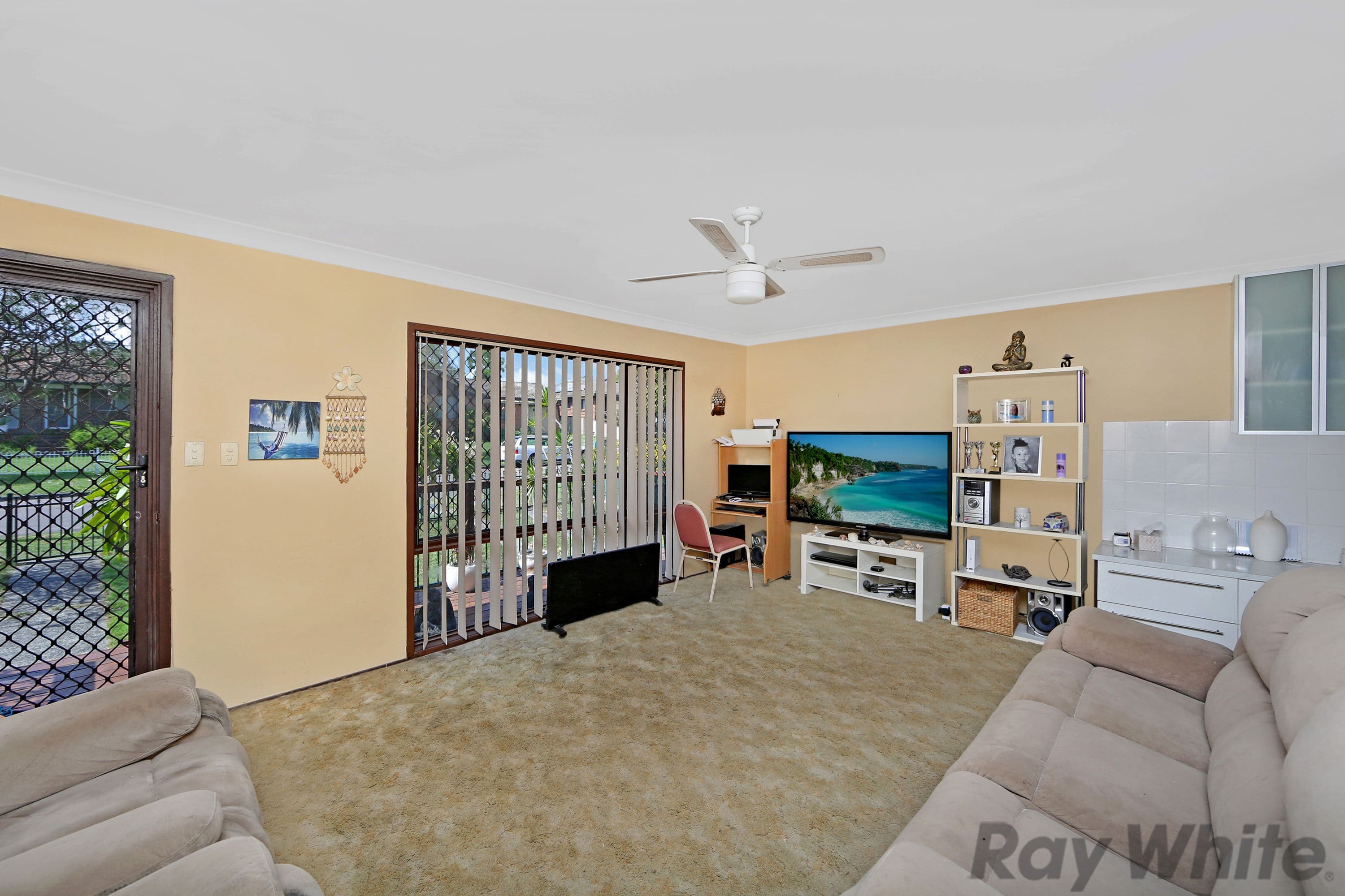 22 Somerville Close, Budgewoi - Thumbnail 4