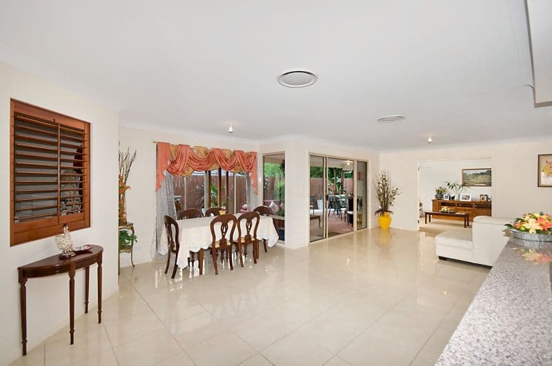 1822 Creek Road, Cannon Hill QLD 4170, Cannon Hill - Thumbnail 3