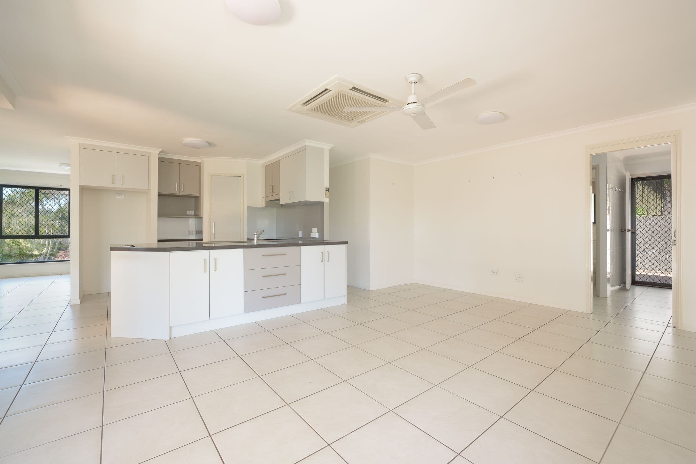 6 Kenneth Court, New Auckland QLD 4680, New Auckland - Thumbnail 3