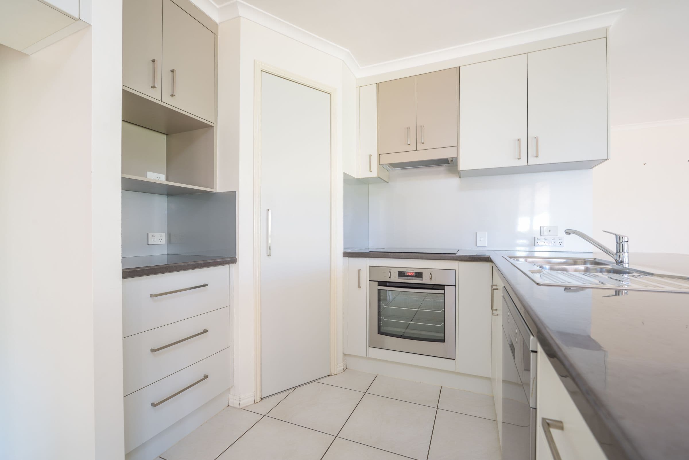 6 Kenneth Court, New Auckland QLD 4680, New Auckland - Thumbnail 5