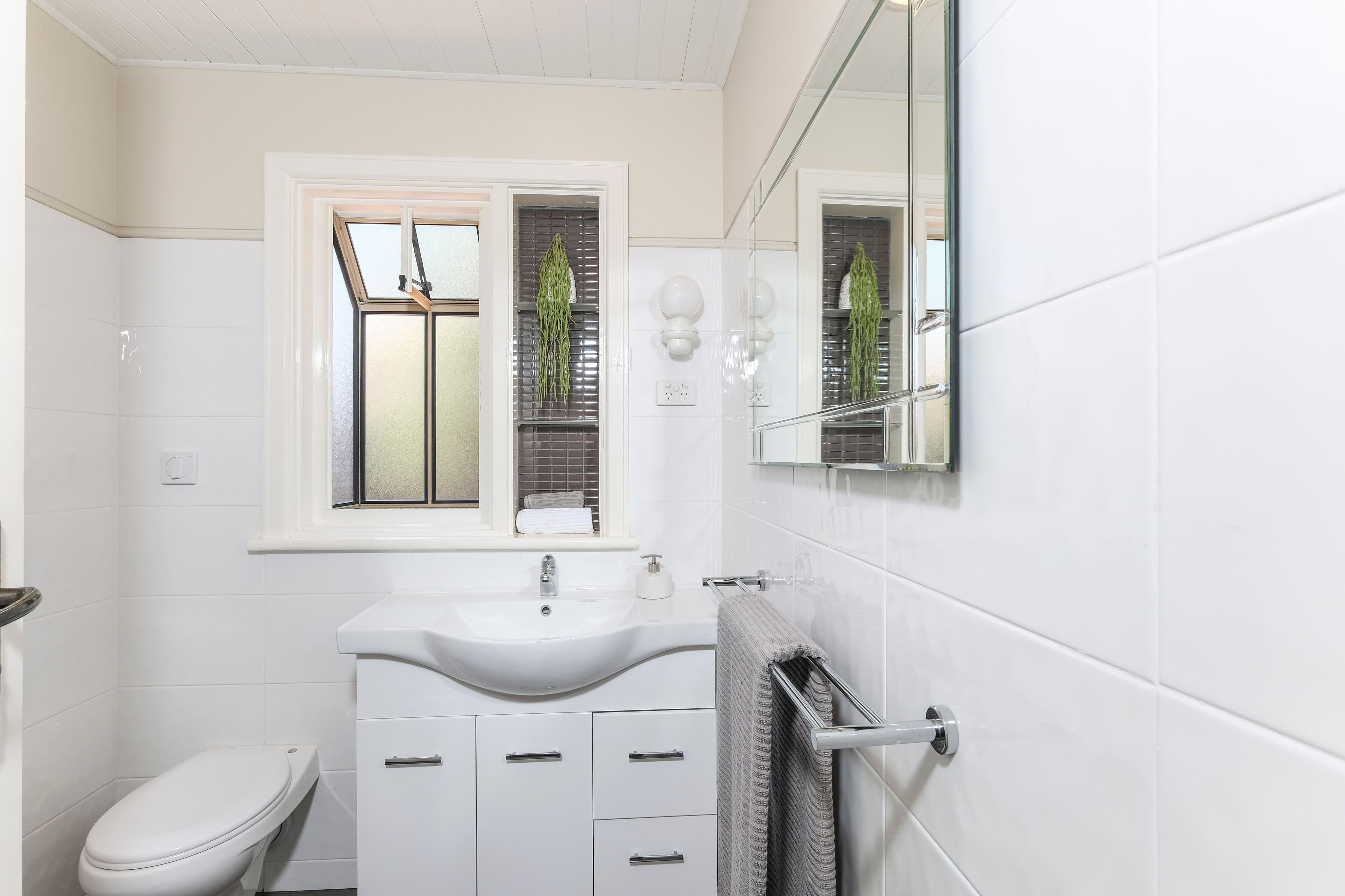 4 Darlot Crescent, South Perth WA 6151, South Perth - Thumbnail 7