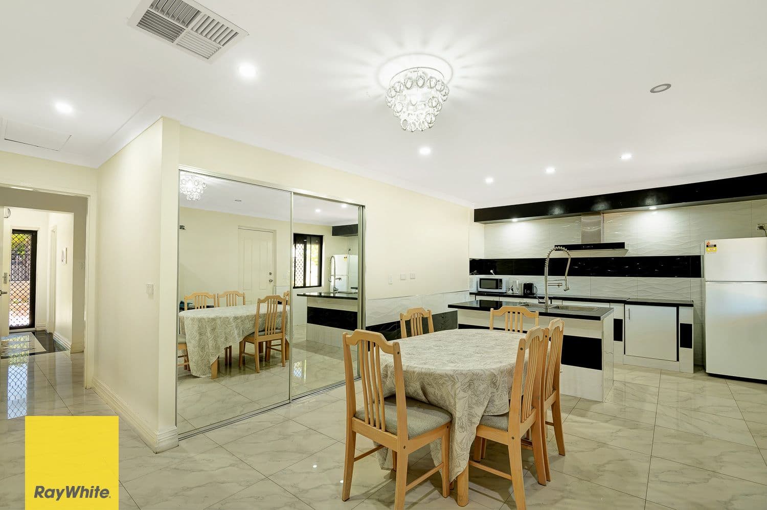 42 Callison Way, Koondoola WA 6064, Koondoola - Thumbnail 5