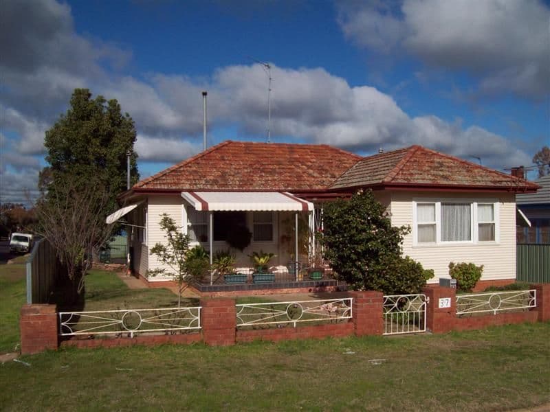37 Naman Street, DUBBO NSW 2830, Dubbo - Image 1