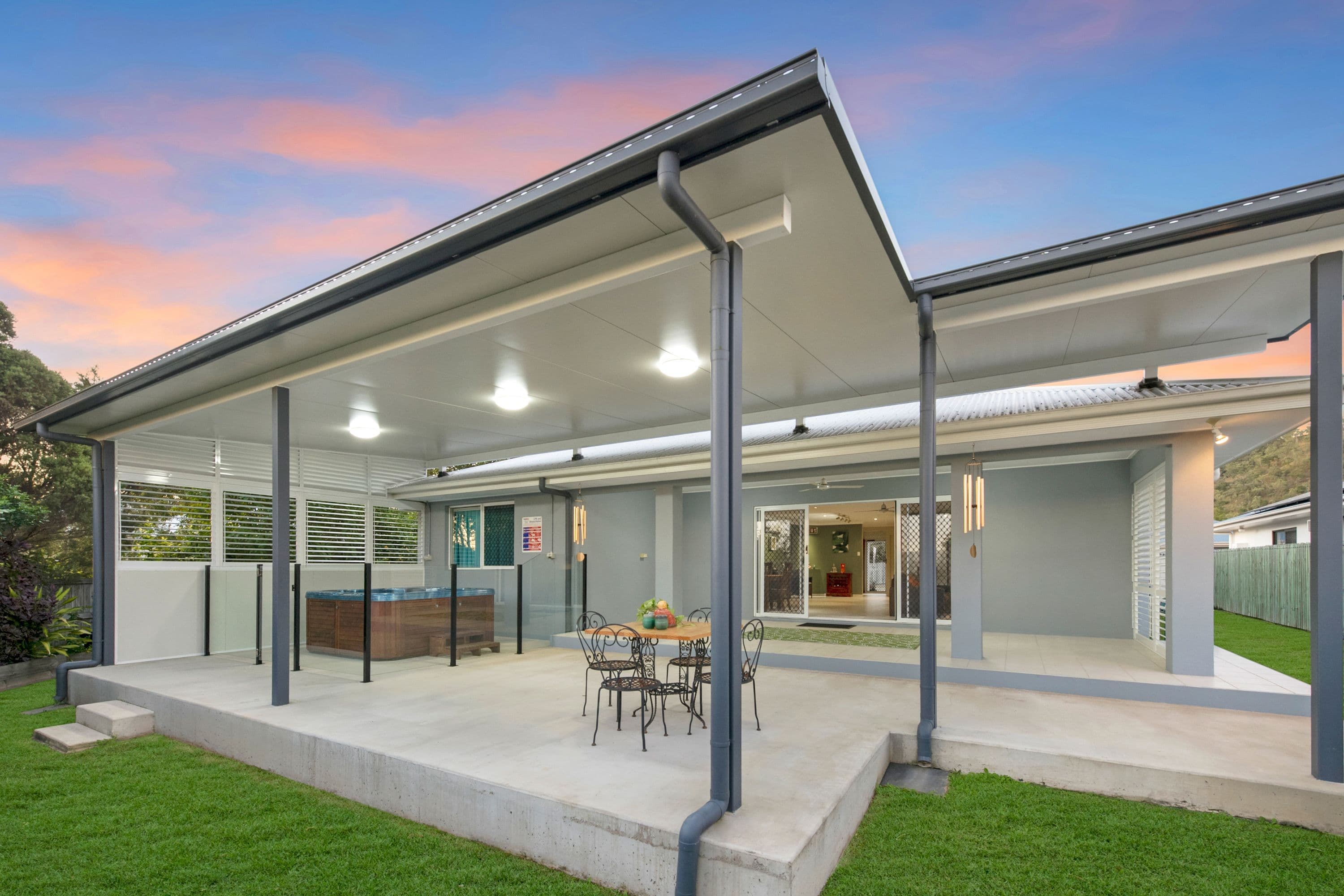 1 Woodrow Circuit, Mount Louisa QLD 4814, Mount Louisa - Image 1