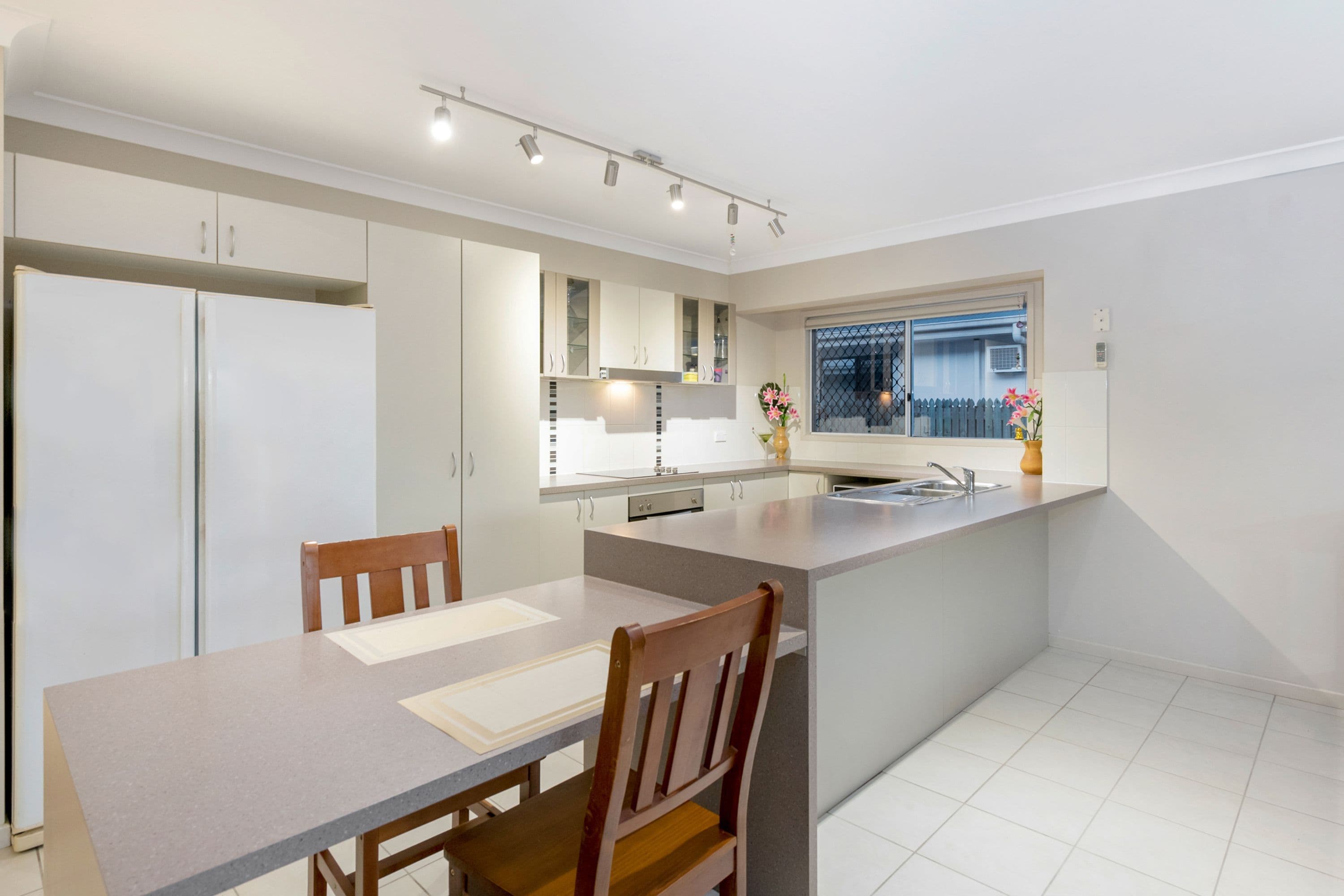 1 Woodrow Circuit, Mount Louisa QLD 4814, Mount Louisa - Thumbnail 6
