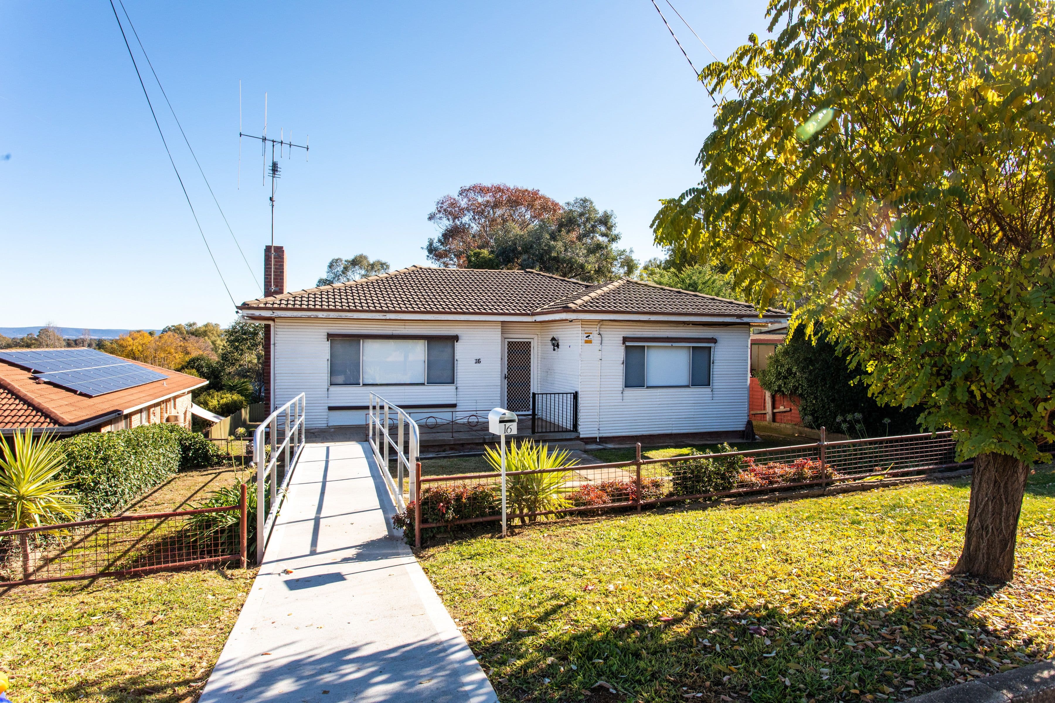 16 Smith Street, Cowra NSW 2794, Cowra - Image 1