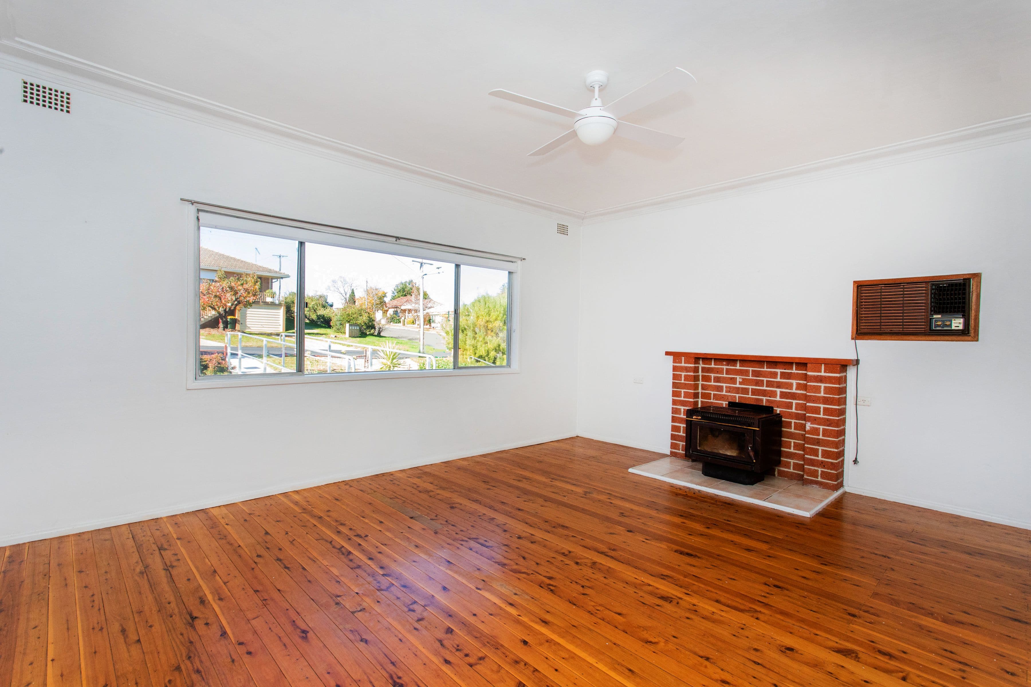 16 Smith Street, Cowra NSW 2794, Cowra - Thumbnail 2