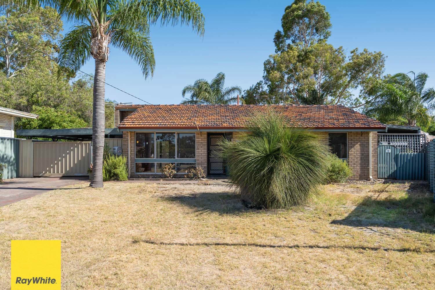 14 Stebbing Way, Girrawheen WA 6064, Girrawheen - Thumbnail 2