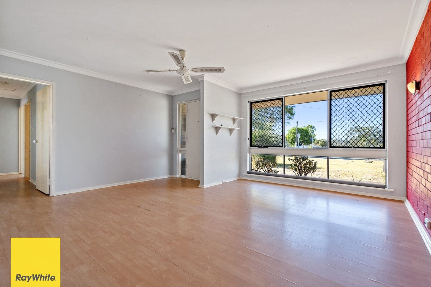 14 Stebbing Way, Girrawheen WA 6064, Girrawheen - Thumbnail 7