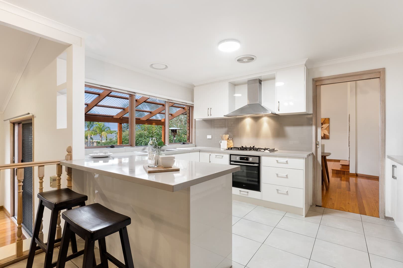 7 Bernadette CourtDoncaster East, VIC 3109, Doncaster East - Thumbnail 3