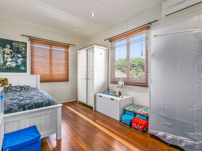 31 Hobart Avenue, Camp Hill QLD 4152, Camp Hill - Thumbnail 6